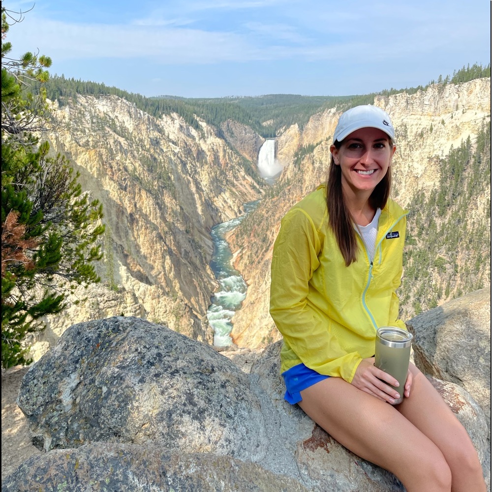 Meet your Posher, Stephanie